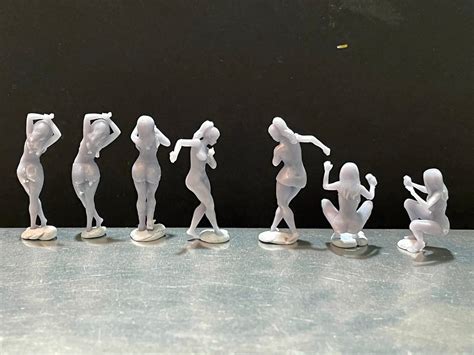 1/2/3 FOR WOMEN Miniature Set .